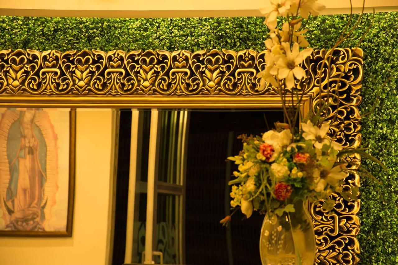 Hotel Siena Penjamo Екстер'єр фото